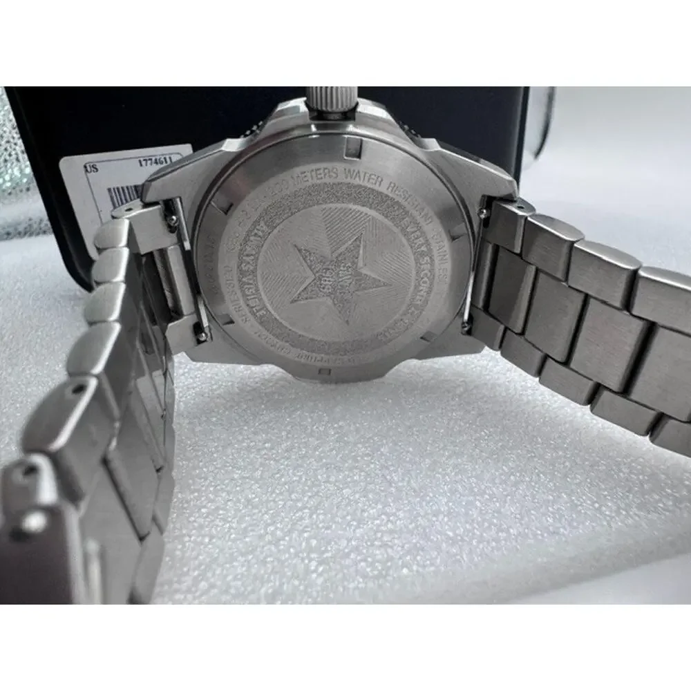 Swiss Luminox XS.3137 Pacific Diver Green Dial Tritium Stainless Mens 44mm Watch